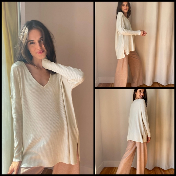SOLD Babaton The Group Dali thermal top size L